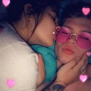 Meet your Posher, Dennis